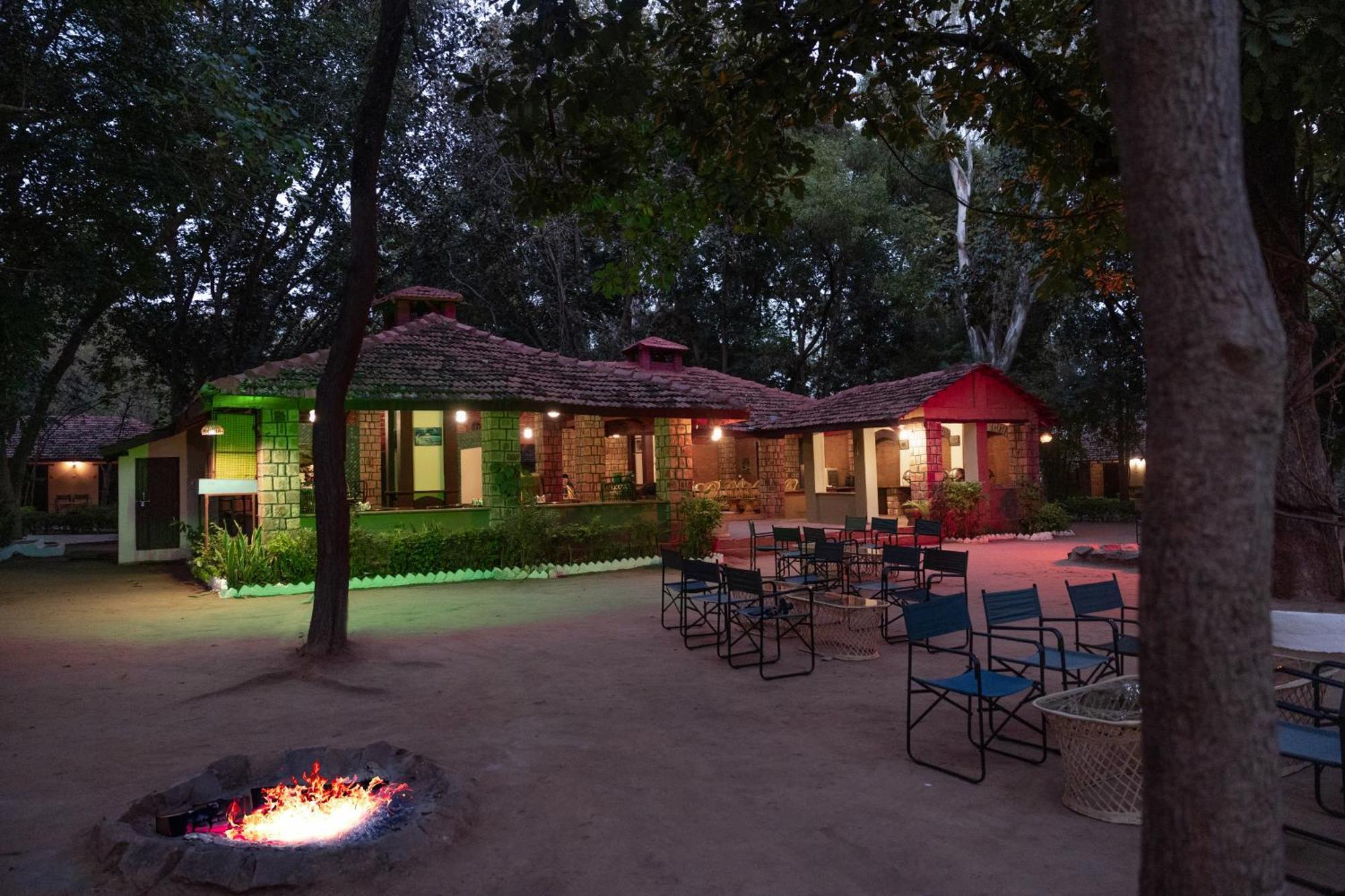 Tiger Trails Resort Tāla Екстериор снимка