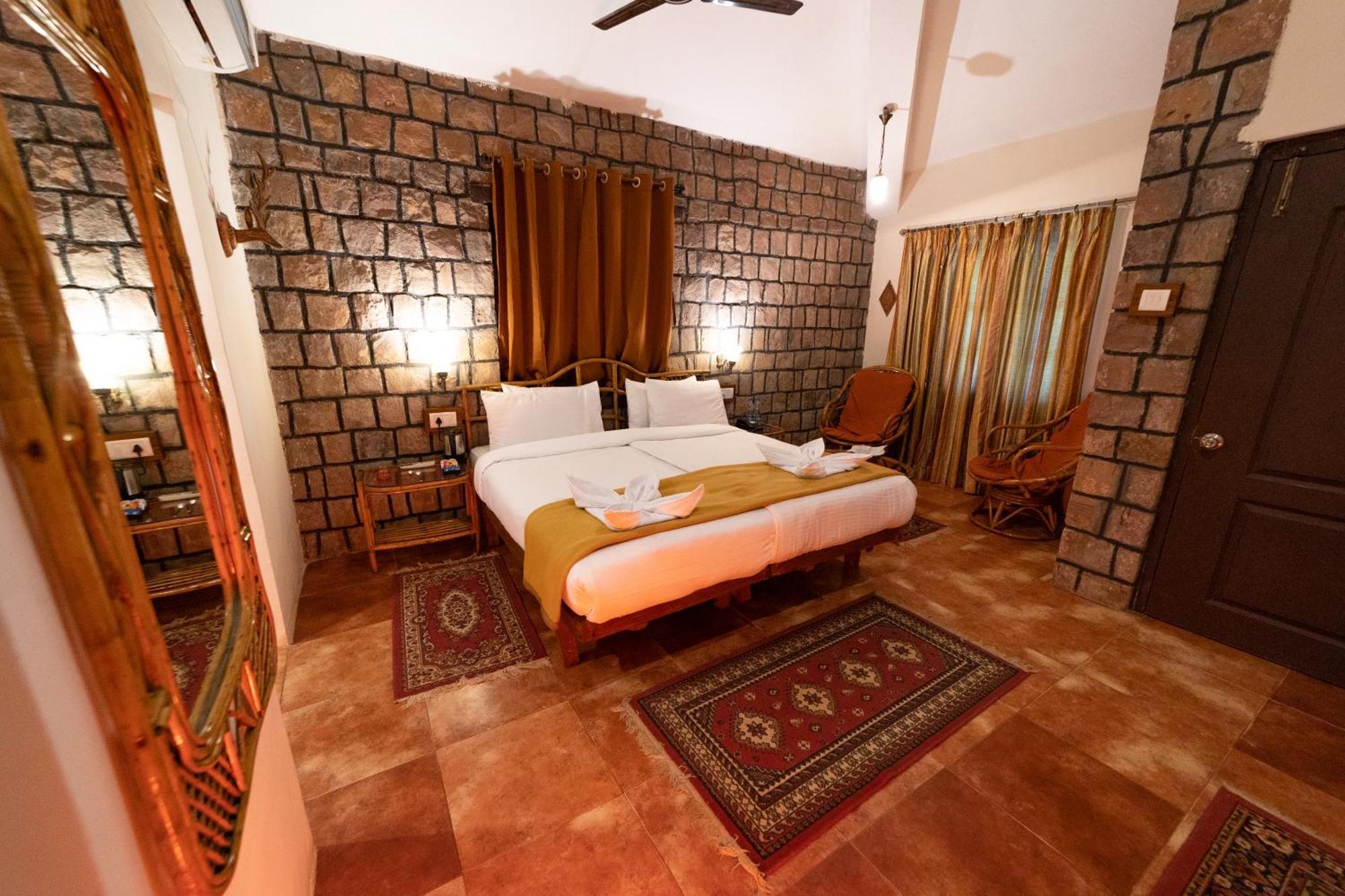 Tiger Trails Resort Tāla Екстериор снимка