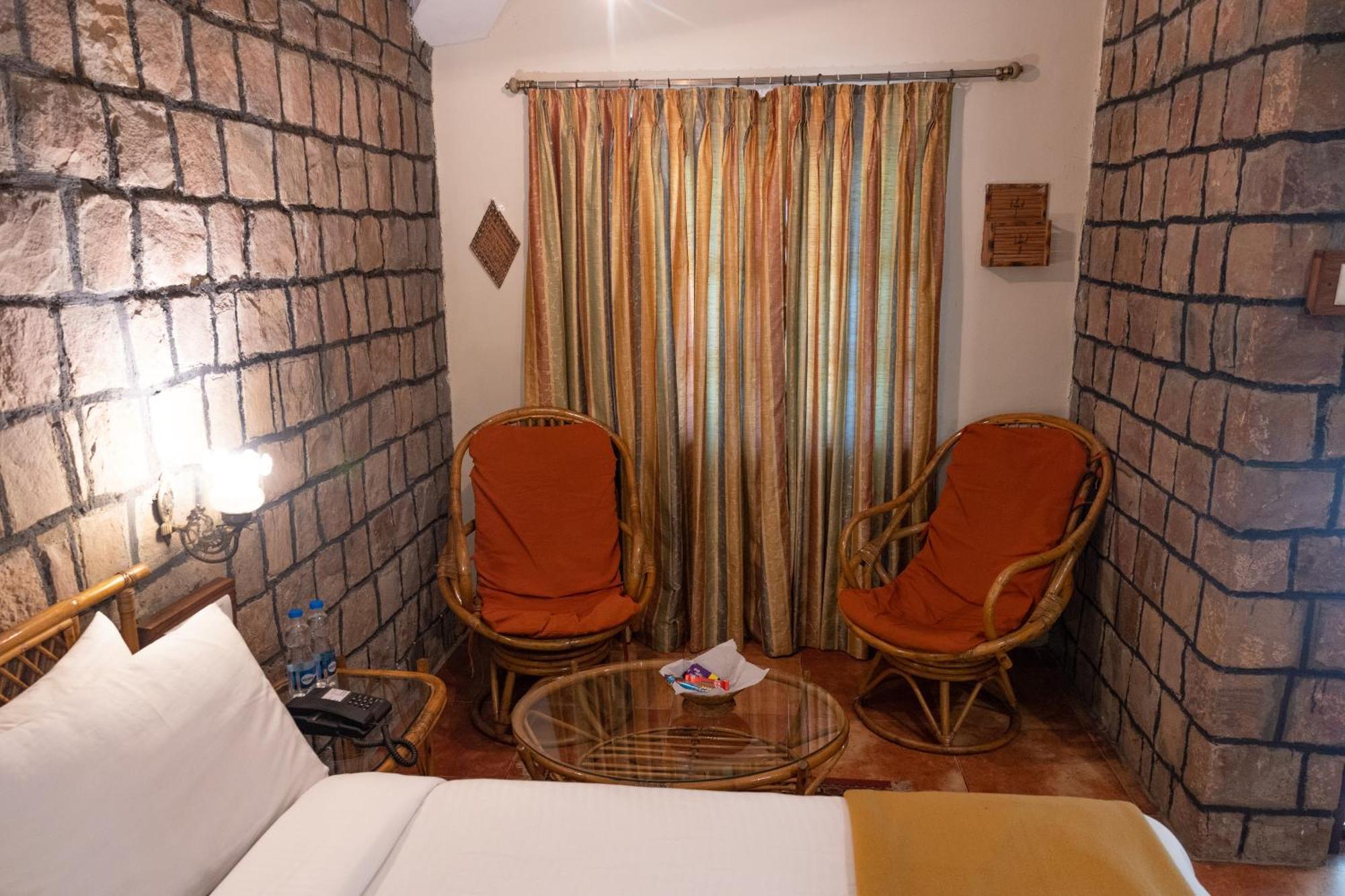 Tiger Trails Resort Tāla Екстериор снимка